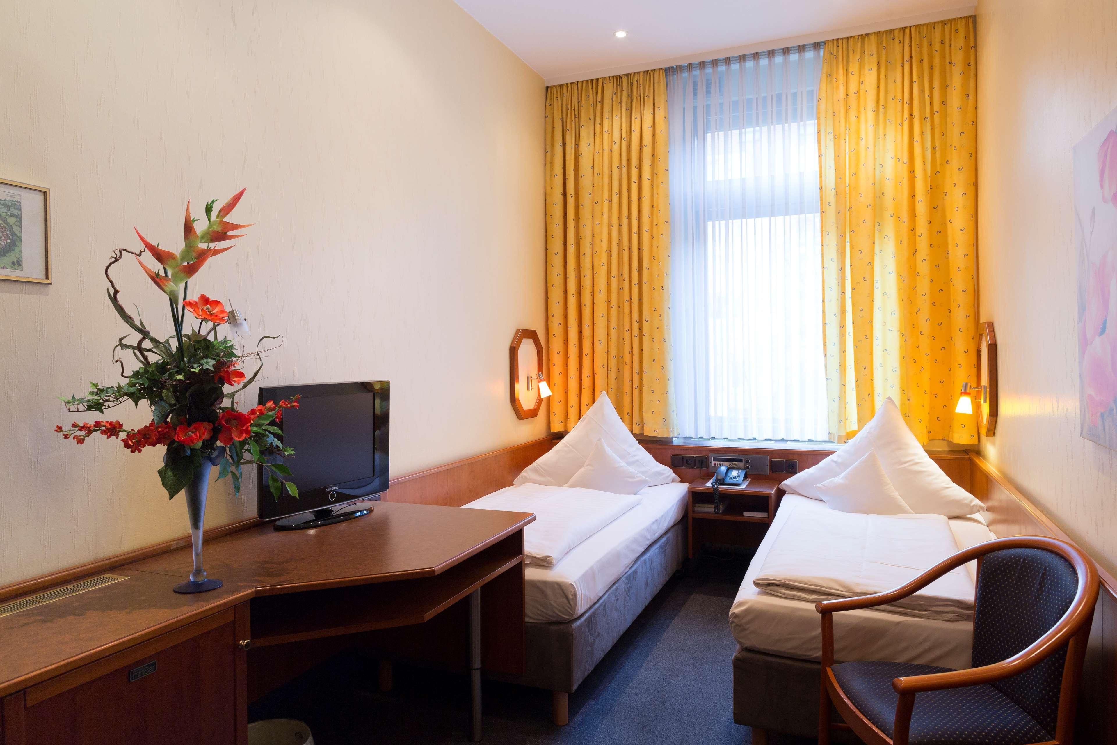 Top Hotel Amberger Würzburg Dış mekan fotoğraf